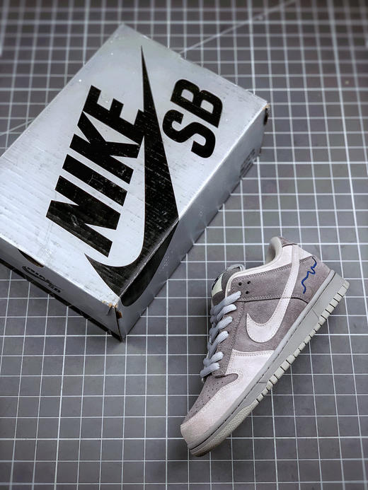 NK DUNK SB "LONDON"
伦敦 泰晤士河 灰蓝配色 商品图2