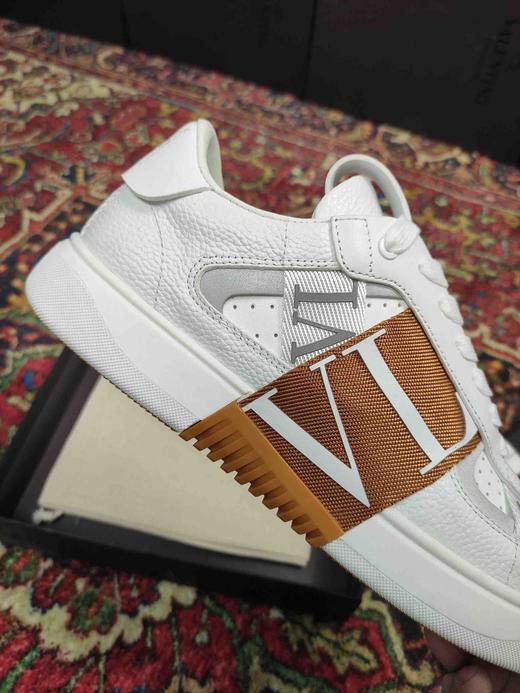 华伦天奴小白鞋-棕带 商品图3