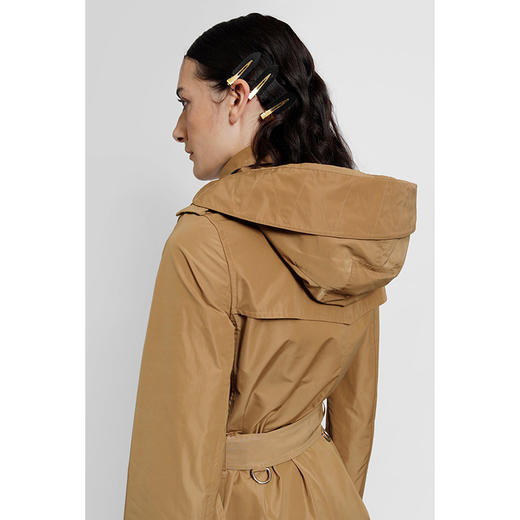【二】BURBERRY 巴宝莉 女士可拆卸连帽肯辛顿版型塔夫绸 Trench 风衣 卡其色 8033521 A1420 商品图3