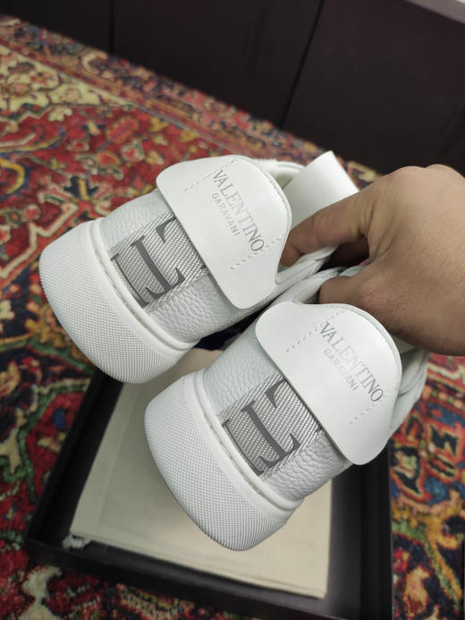 华伦天奴小白鞋-蓝带 商品图3