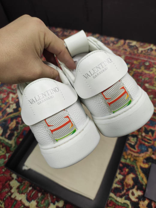 华伦天奴小白鞋-彩带 商品图3