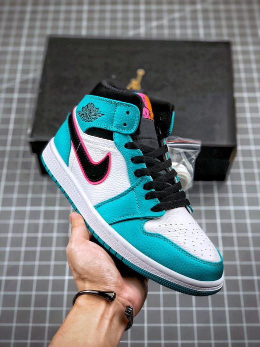 乔1-南海岸
尺码备注 商品图0