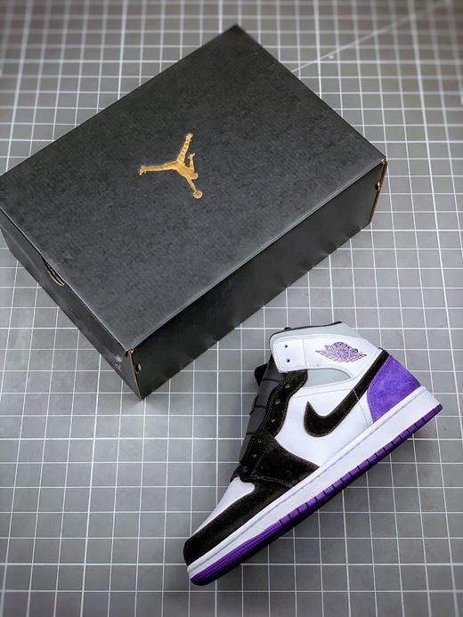 乔1-黑白紫
尺码备注 商品图2