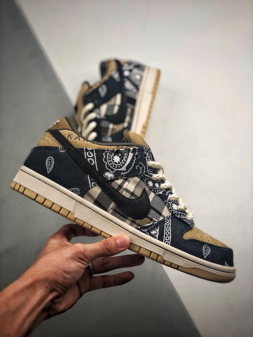 Nike SB Dunk 腰果花 商品图3