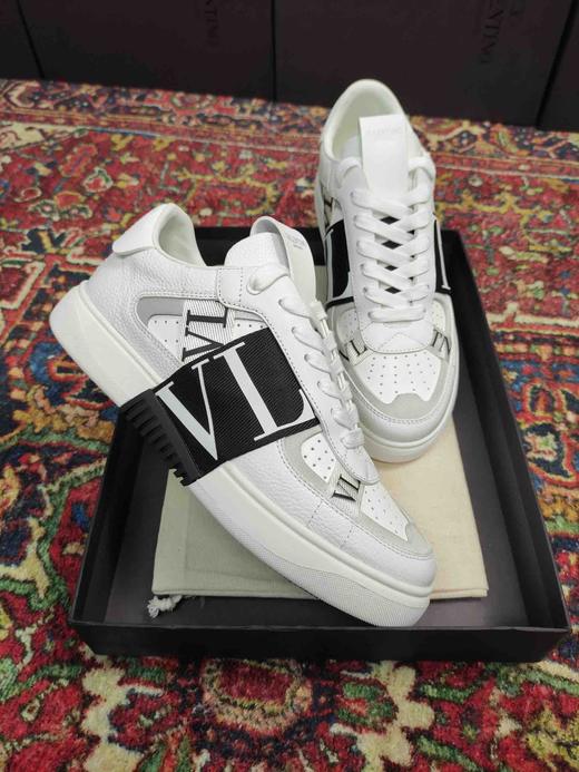 华伦天奴小白鞋-黑带 商品图4