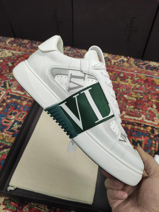 华伦天奴小白鞋-绿带 商品图2