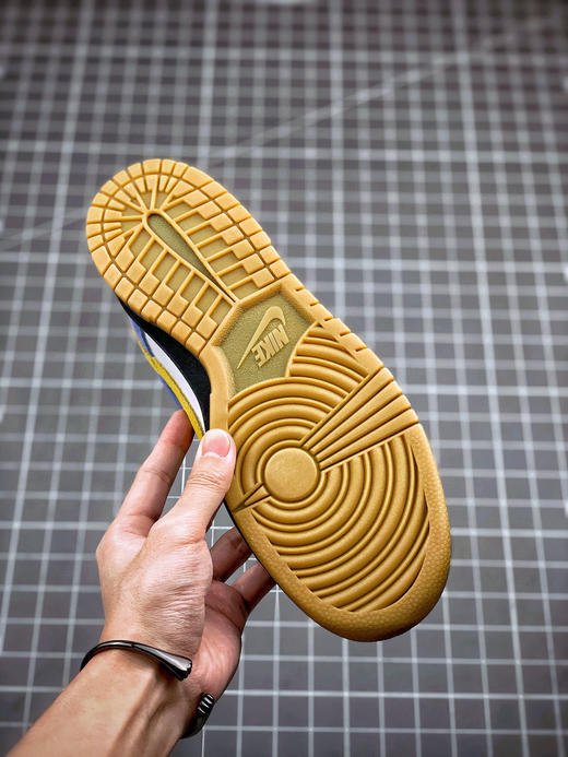 NK Dunk SB LOW "Simpson"
低帮运动休闲板鞋 辛普森黄蓝 商品图6