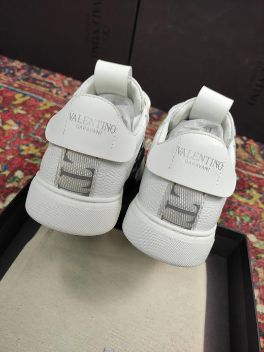 华伦天奴小白鞋-绿带 商品图3