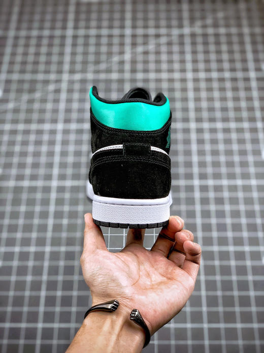 乔1-新南海岸
尺码备注 商品图7