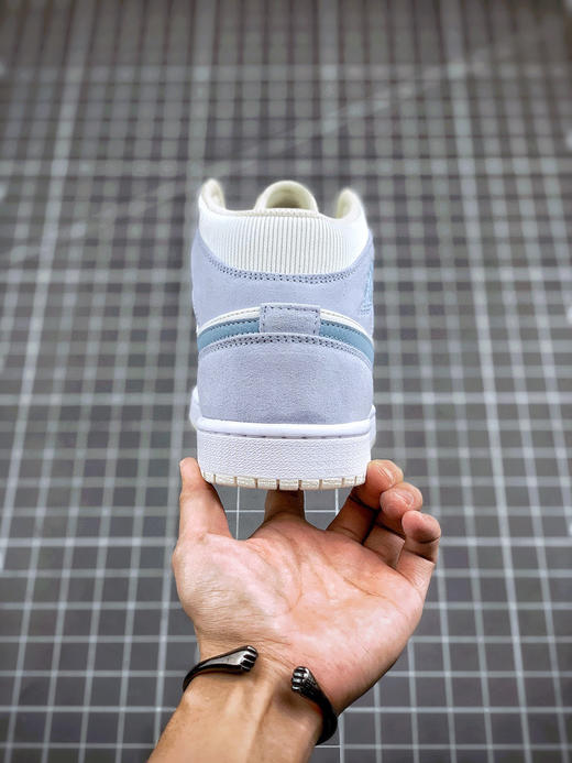 乔1-灰蓝
尺码备注 商品图7