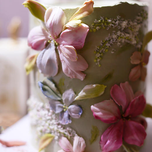 限量版高定「一花一世界」开心果丝绒蛋糕 商品图1