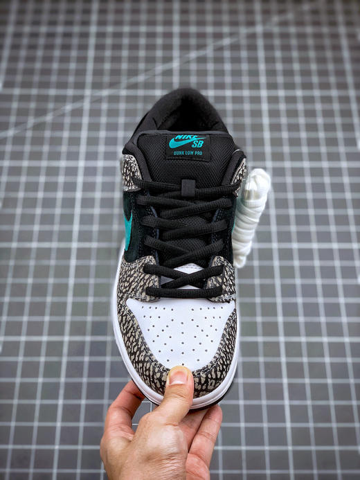 Nike SB Dunk Low “Elephant” 
蒂芙尼灰大象爆裂纹 商品图1