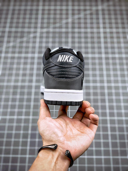 Nike Dunk SB Low Pro
低帮运动休闲板鞋 白月亮配色 商品图7