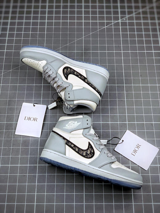 乔1-迪奥Dior联名
尺码备注 商品图4