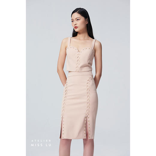 【桃乐茜】气眼绑带设计开叉裸驼色修身半裙/00090 商品图1