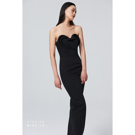 【戏梦巴黎】立裁抹胸设计黑色长款修身连衣裙/0000063 商品图1