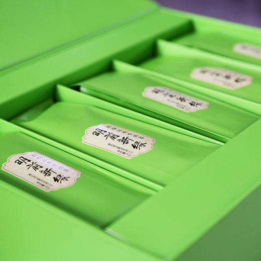 【宜昌助农馆】萧氏明前新绿500g/盒 商品图2