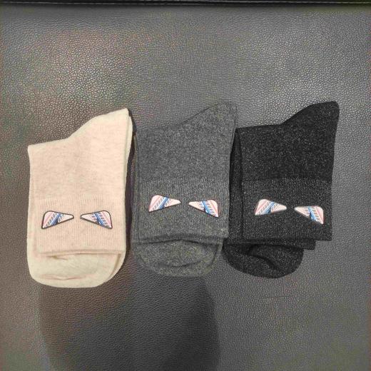 lfgj sd-1983-1 设计师款时尚轻奢小怪兽女袜 商品图3