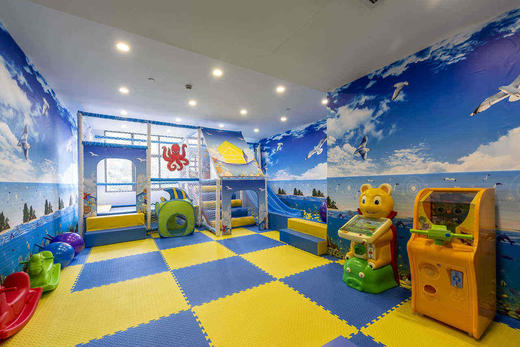 ★错峰大促★￥299起/连住2晚，周末不加价！【千岛湖中心湖区鱼街君亭酒店】享高级房+早餐+欢迎水果，坐拥7000㎡“千岛桃源”开启吸氧洗肺之旅！另有单晚含鱼头餐可选~有效期至2026年3月31日 商品图5