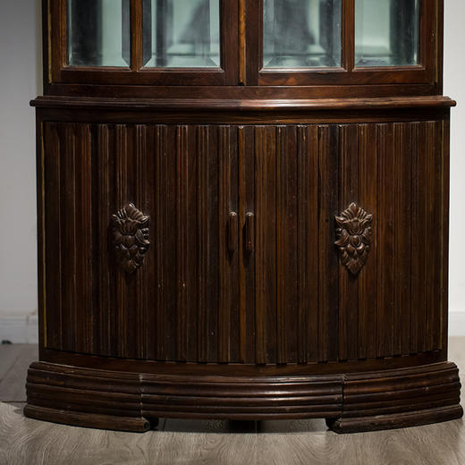 民国 红木花卉纹扇面形酒柜（一对） 商品图4