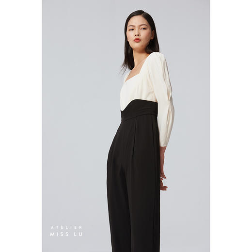 【半边海】波浪腰线设计方领弧形泡泡袖黑拼米白高腰连体裤/0000059 商品图3