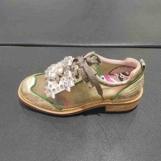 LFGJ 6423 时尚镂空透气水钻方扣平底女鞋 商品图1