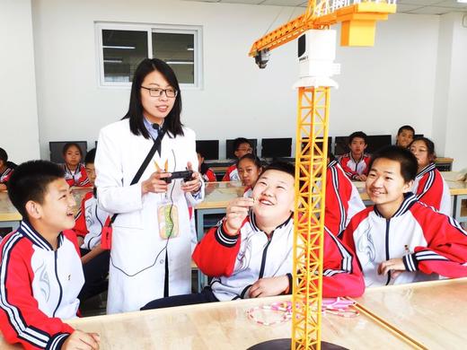 2021春广州华师附中番禺学校力翰科学物理探究课程 【续班学员】21.C.N.S.17 商品图0