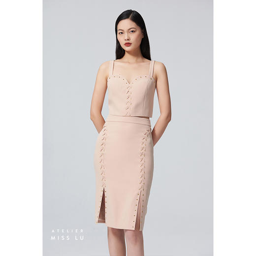 【桃乐茜】气眼绑带设计开叉裸驼色修身半裙/00090 商品图0