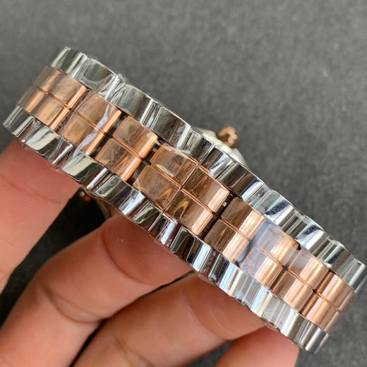 萧邦Happy 快乐钻36mm钢带款 Diamonds系列36mm 商品图5