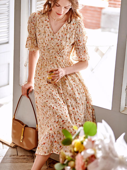 欧芮儿法式碎花连衣裙2021春夏新款刺绣提花收腰中长款复古裙子女 商品图1