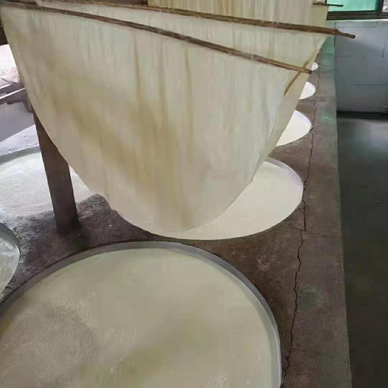 【精选】农家豆腐皮（250g），色泽金黄，可炒，可下火锅，可放汤，常温保存3天，冷冻保存6个月