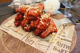 抢购截止有效期4月30号【天河|珠江新城】抵吃露台德国风味！￥148抢「Brez\"n宝隆纳德国餐厅」双人餐=香肠肉酱/烟肉蘑菇忌廉意面+百里香蘑菇烤鸡