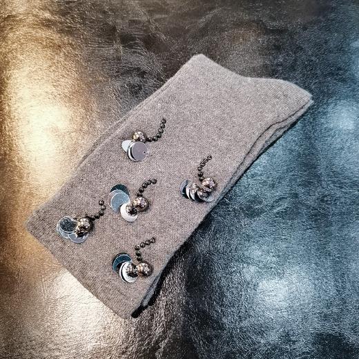 lfgj sd-1077－5设计师款时尚轻奢女袜 商品图1