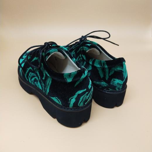 LFGJ  5410潮流时尚休闲鞋（随意剪裁，花色不对称） 商品图2