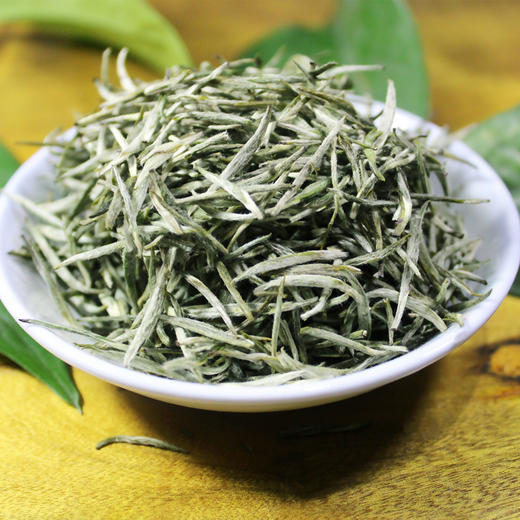【宜昌助农馆】农夫乡情  宜昌十八湾  三峡雪芽明前嫩芽毛尖茶叶礼盒 500g 商品图3