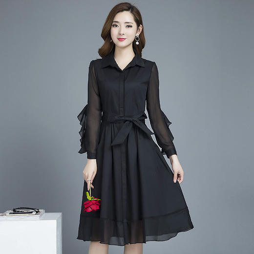 YWE  820时尚气质优雅长袖翻领连衣裙 商品图1