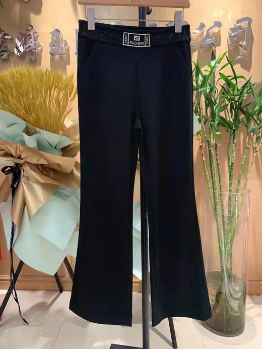 露婷玉女士筒喇裤 货号：10512 商品图0