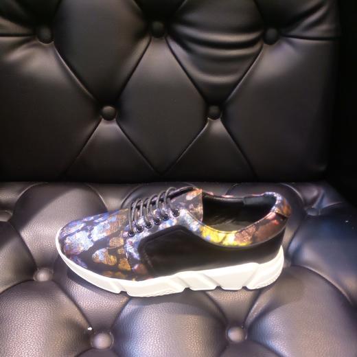 LFGJ   5412时尚休闲超轻鞋（随意剪裁，花色，颜色都不同） 商品图1