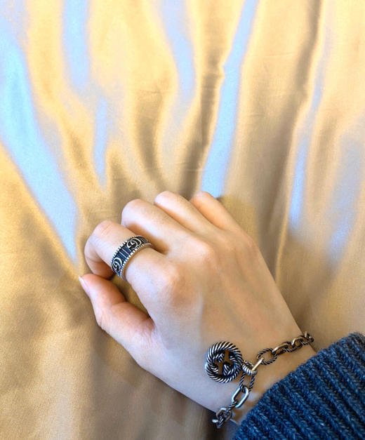 Gucci interlocking系列 互扣式双G手链 商品图7