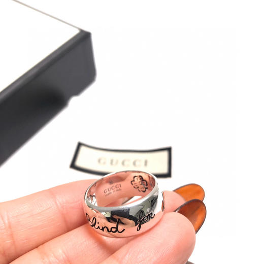 Gucci Blind for love系列 爱无畏9mm戒指 商品图4