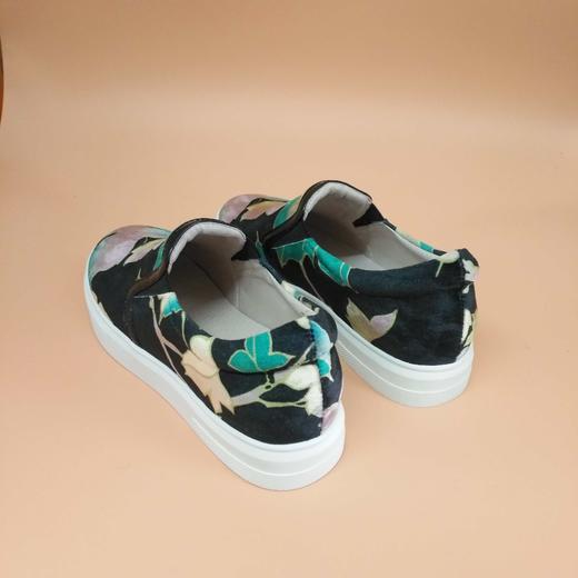 LFGJ 5401设计师款中性复古秋款女单鞋（随意剪裁，花色不对称） 商品图9