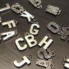 𝐆𝐮𝐜𝐜* 纯银做旧字母项链
（备注字母） 商品缩略图1