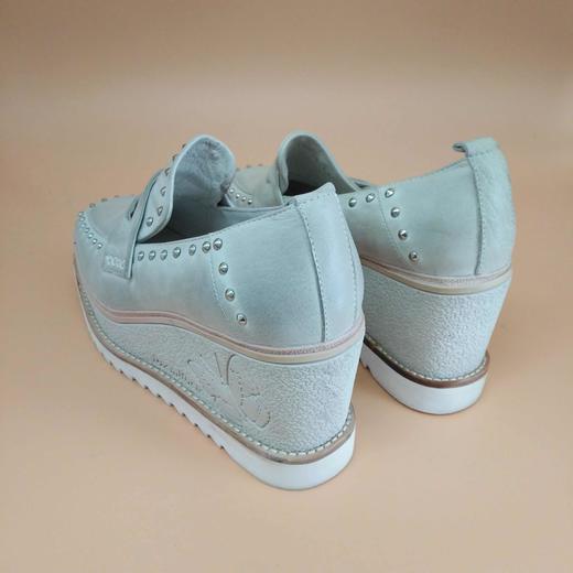 LFGJ 2408  潮流休闲坡跟春秋款女单鞋 商品图3