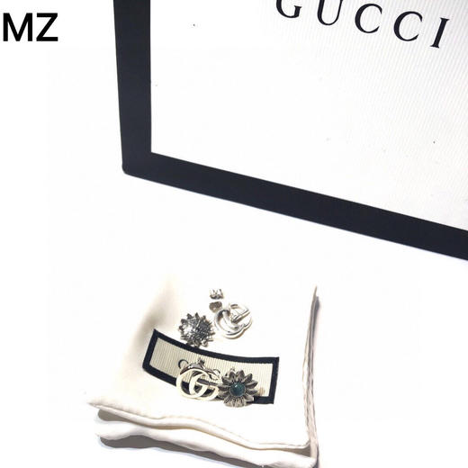 Gucci古驰不对称小雏菊耳钉 商品图3