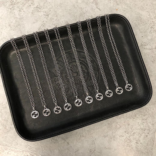 Gucci  Interlocking系列织纹做旧G款项链 商品图4