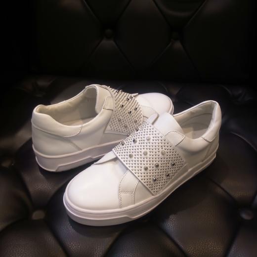 LFGJ   0508  时尚休闲板鞋 商品图3