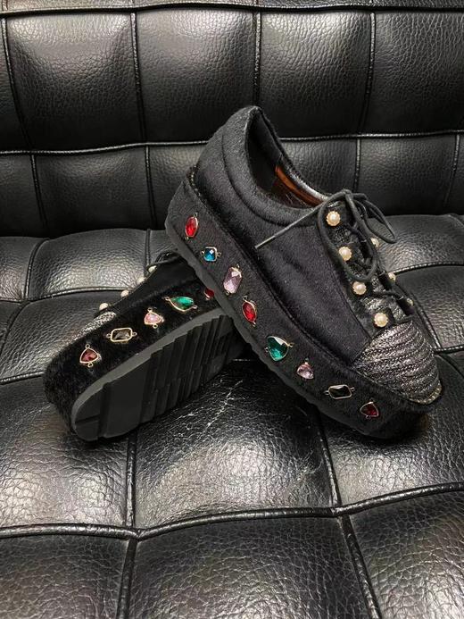 LFGJ 3836 设计师款编织马毛松糕底女鞋 商品图5