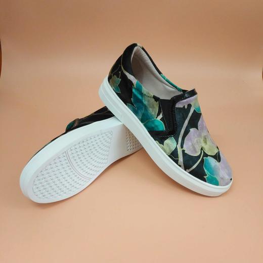 LFGJ 5401设计师款中性复古秋款女单鞋（随意剪裁，花色不对称） 商品图8