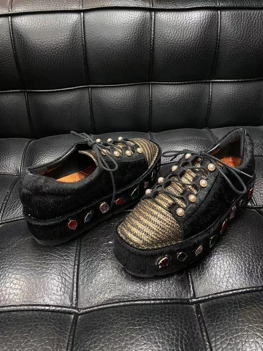 LFGJ 3836 设计师款编织马毛松糕底女鞋 商品图9