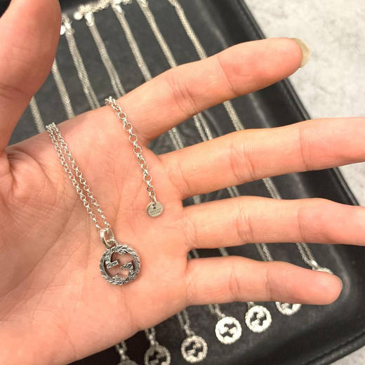 Gucci interlocking 系列g吊坠项链 商品图5